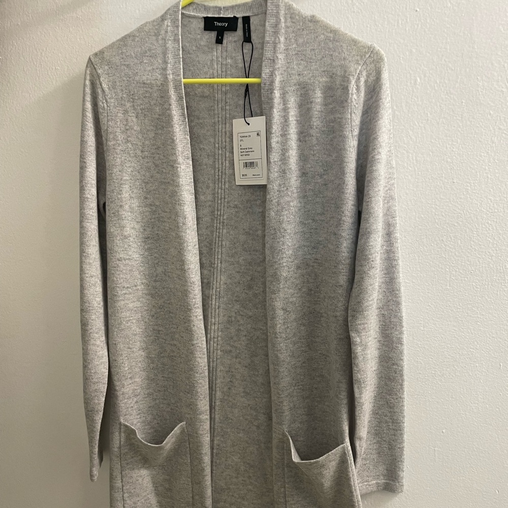Theory Grey Long Sweater Grey soft cashmere Sz Small